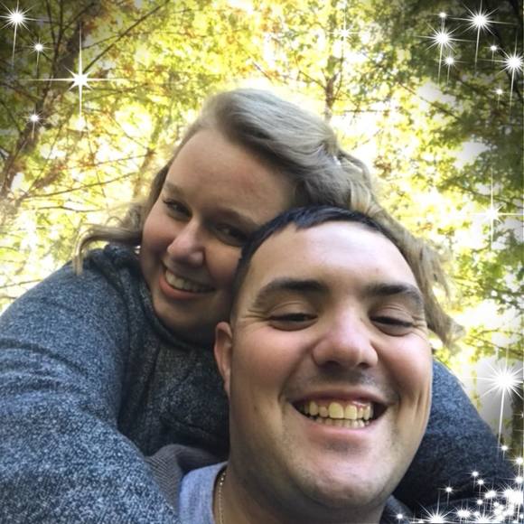 Meet your Posher, Kaylee - Picture 1 of 1